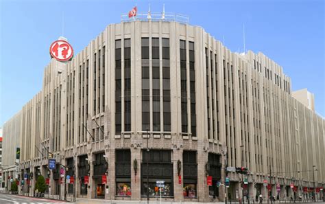 isetan shinjuku official.